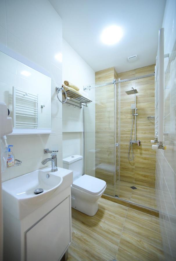 City Lux Hotel Tbiliszi Kültér fotó