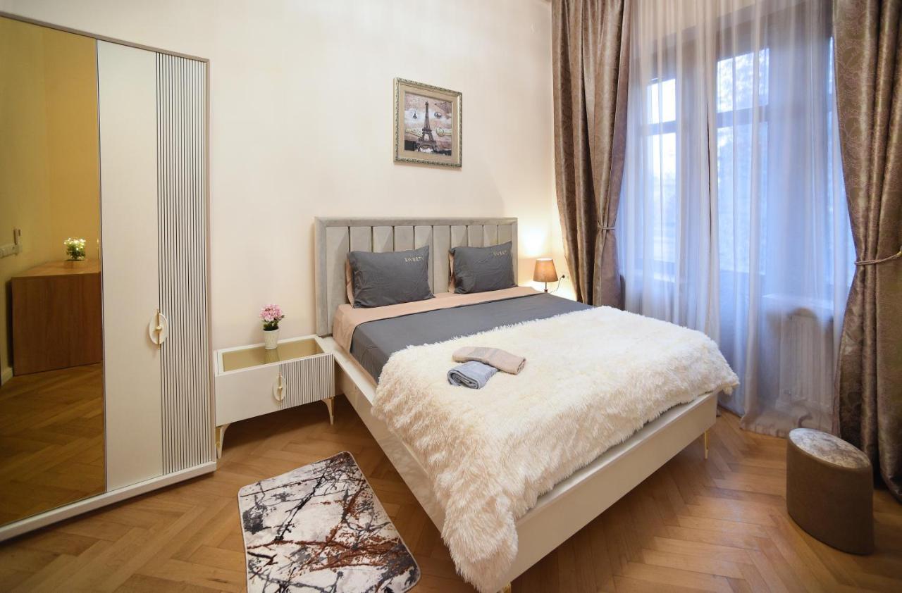 City Lux Hotel Tbiliszi Kültér fotó