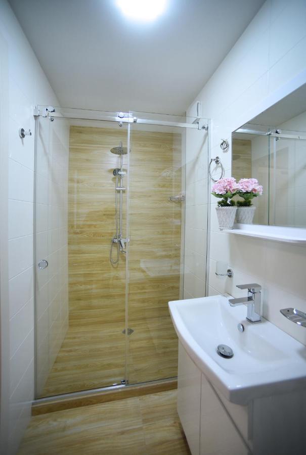 City Lux Hotel Tbiliszi Kültér fotó