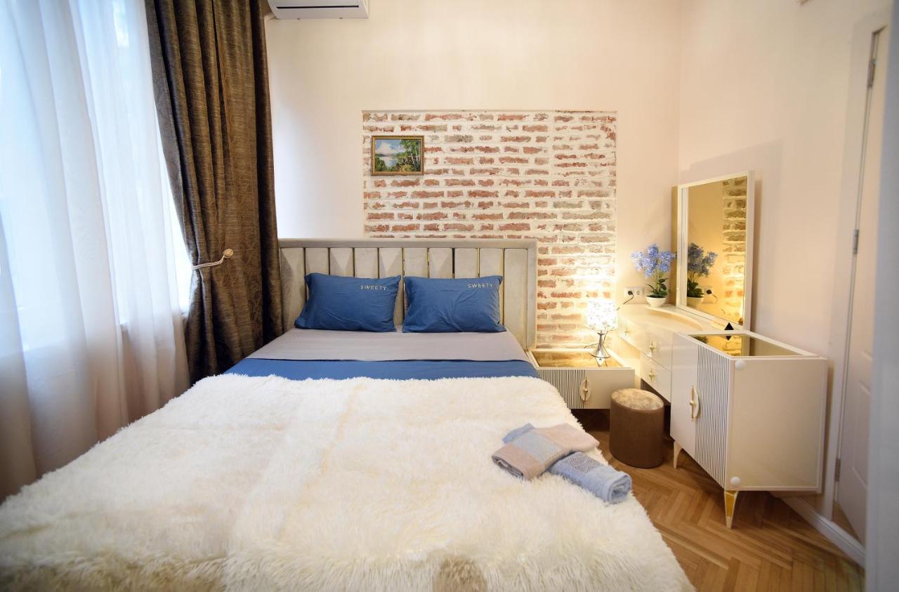 City Lux Hotel Tbiliszi Kültér fotó