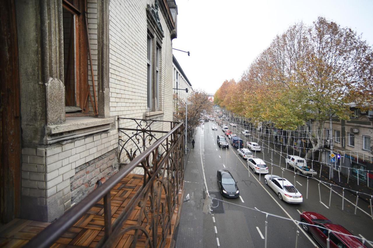 City Lux Hotel Tbiliszi Kültér fotó