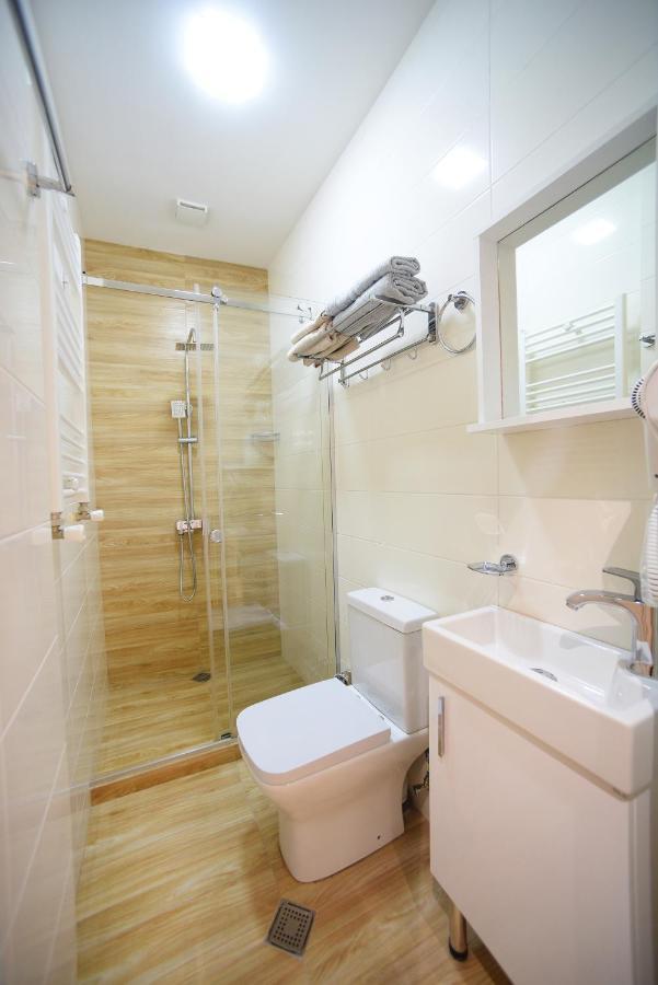 City Lux Hotel Tbiliszi Kültér fotó