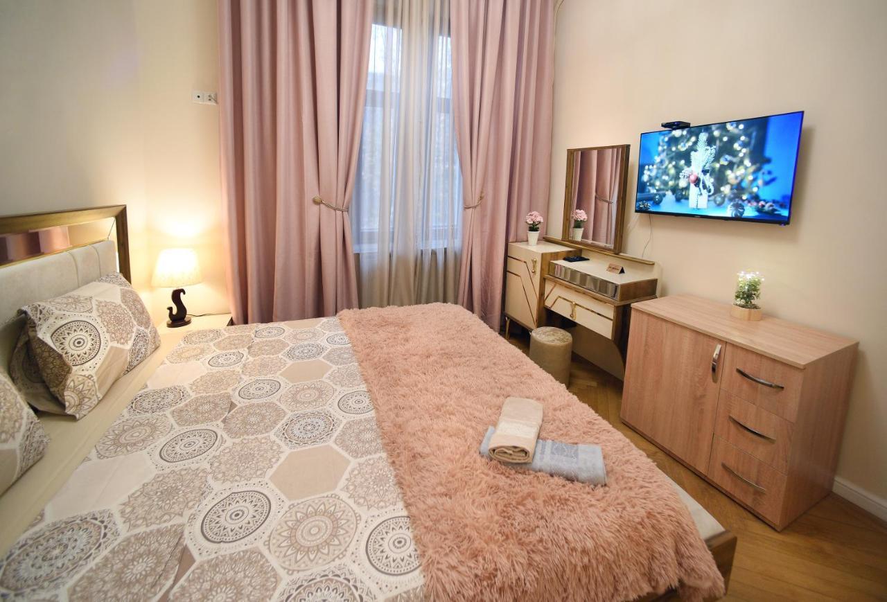 City Lux Hotel Tbiliszi Kültér fotó