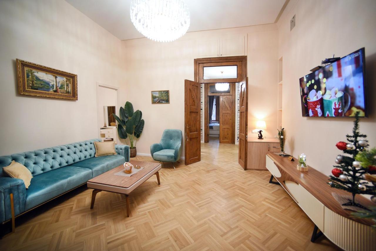 City Lux Hotel Tbiliszi Kültér fotó