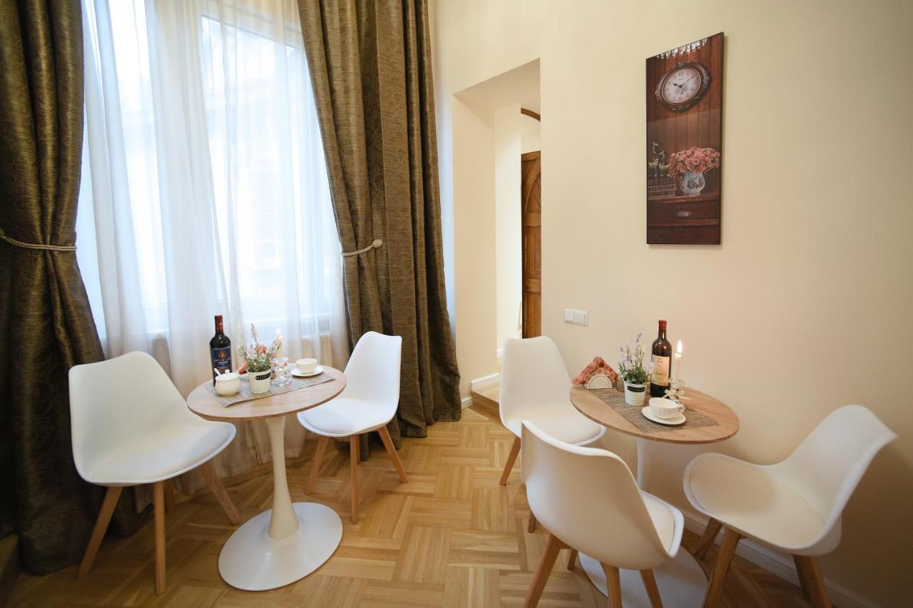 City Lux Hotel Tbiliszi Kültér fotó